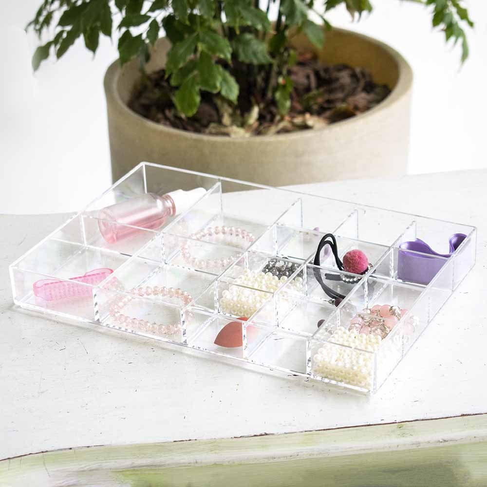 Bandeja Organizadora Utensílios com 16 Divisórias Bandeja Organizadora Utensílios com 16 Divisórias