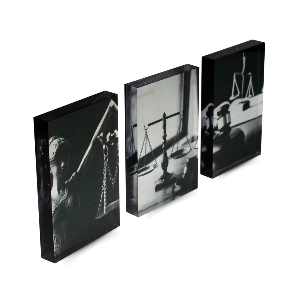 Conjunto Placas Decorativas Escritório Tríade Advocacia & Direito Conjunto Placas Decorativas Escritório Tríade Advocacia & Direito