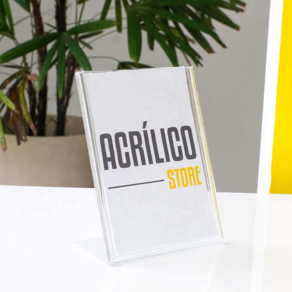 Display em Acrílico Tipo L A6 Vertical (10x15cm) Display em Acrílico Tipo L A6 Vertical (10x15cm)