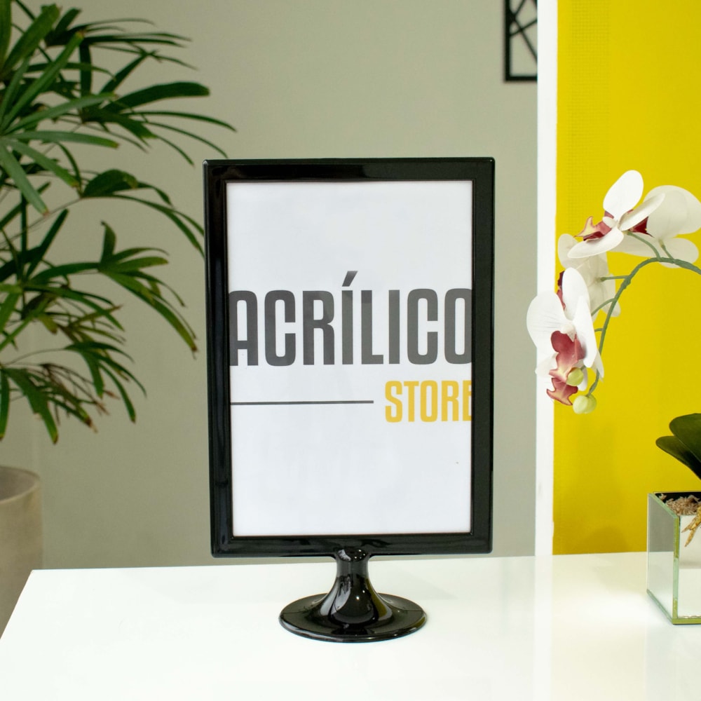 Display Tipo T Preto A4 Vertical (21x30cm)