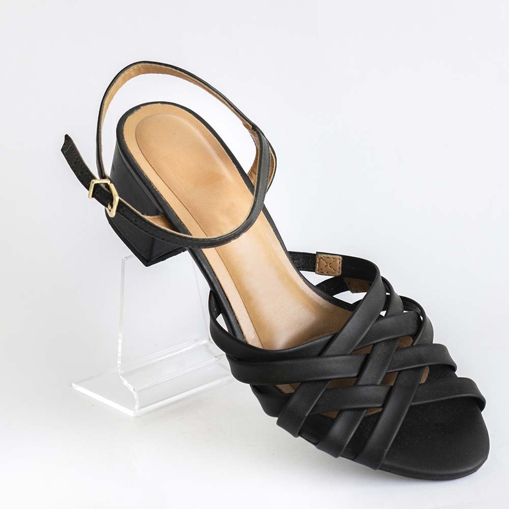 Expositor de Calçado para Vitrine - 8cm largura Expositor de Calçado para Vitrine - 8cm largura