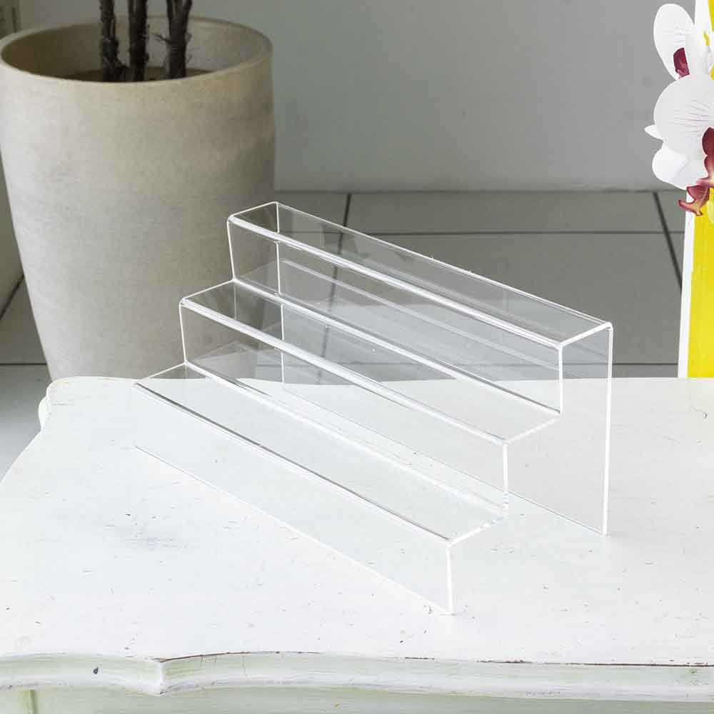 Expositor em Acrílico com 3 Degraus Expositor em Acrílico com 3 Degraus