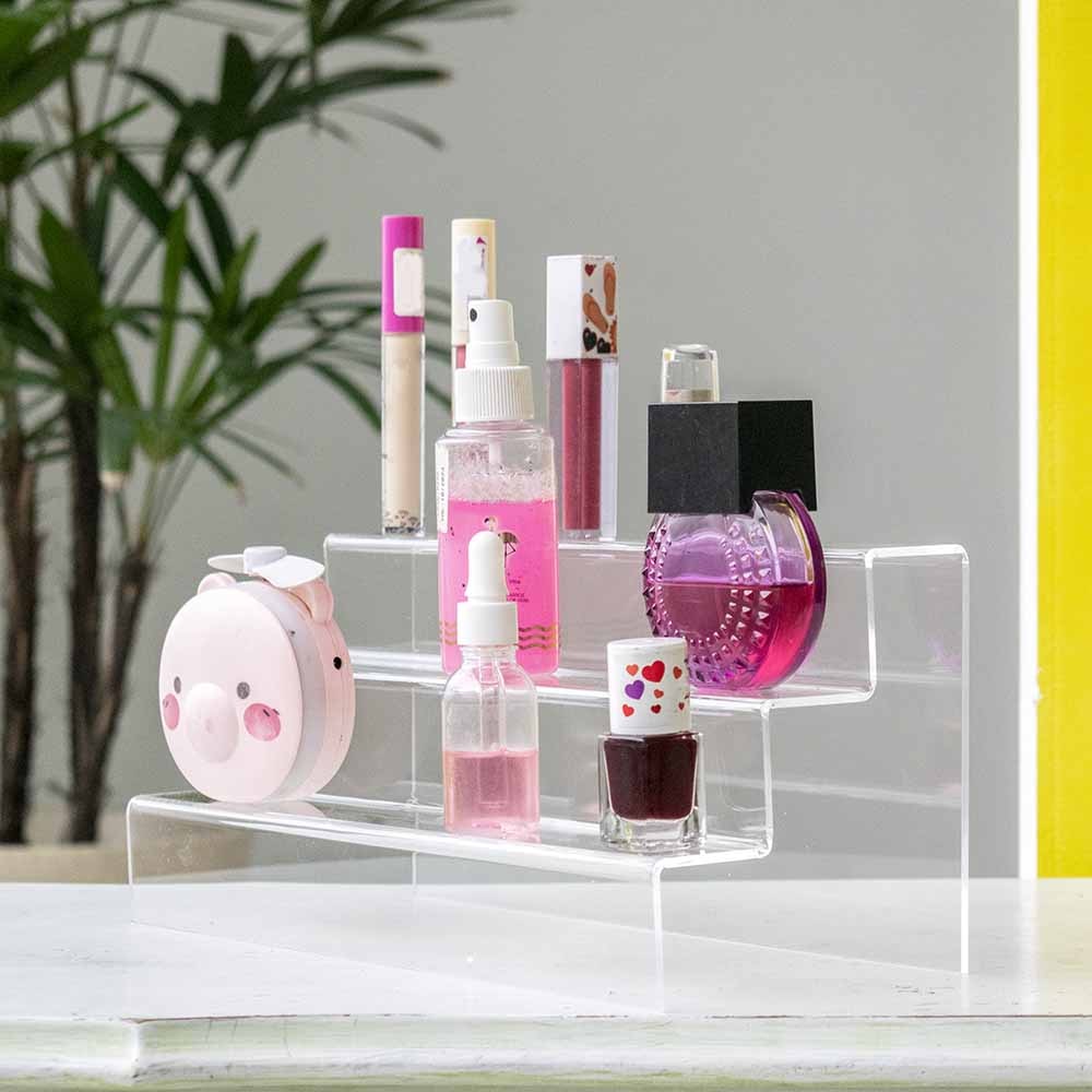 Expositor em Acrílico com 3 Degraus Expositor em Acrílico com 3 Degraus