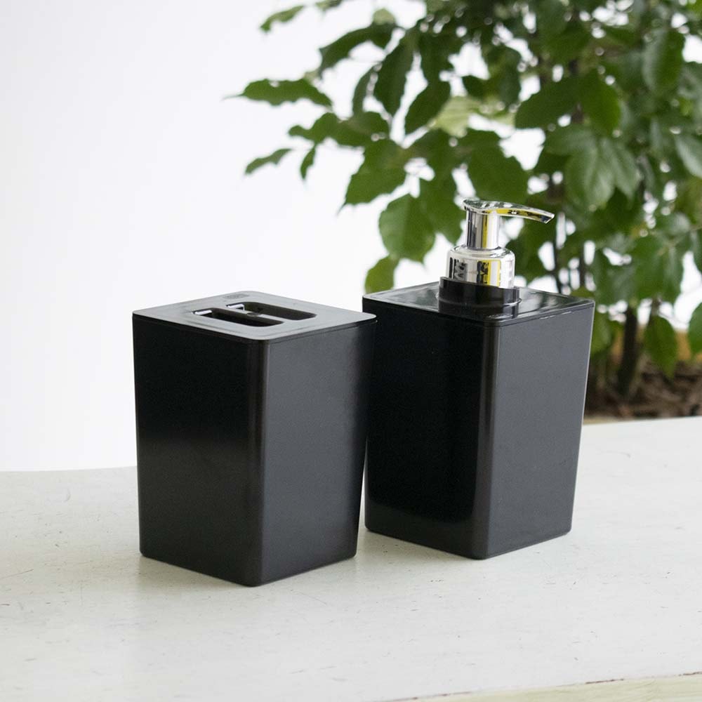 Kit Porta Sabonete Liquido e Porta Cotonete e Algodão Kit Porta Sabonete Liquido e Porta Cotonete e Algodão