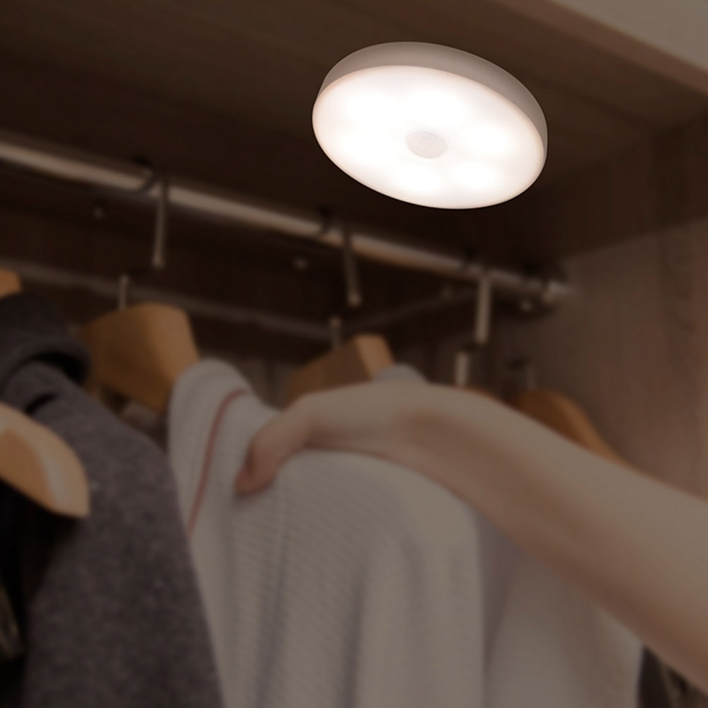 Luminária de Led Spot com Sensor de Presença Luminária de Led Spot com Sensor de Presença