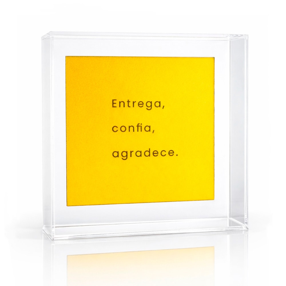 Moldura Decorativa em Acrílico de Mesa - Essência