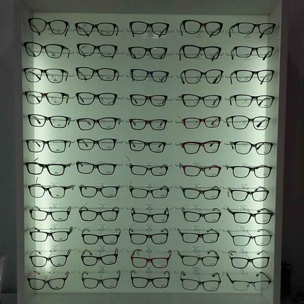 Painel Expositor em Acrílico para Óculos - Tamanho 100X100cm