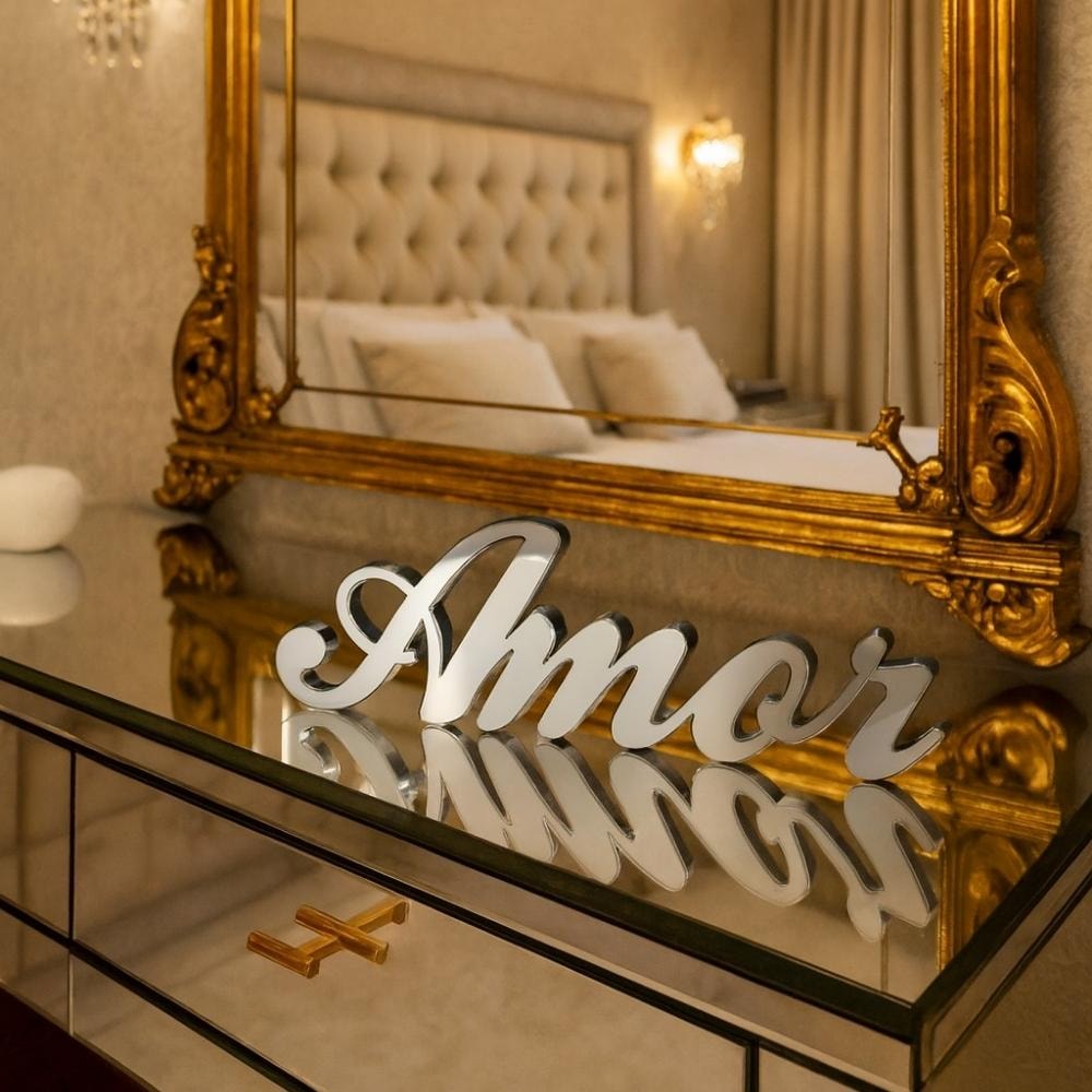 Palavra Decorativa em Acrílico Espelhado Amor Palavra Decorativa em Acrílico Espelhado Amor