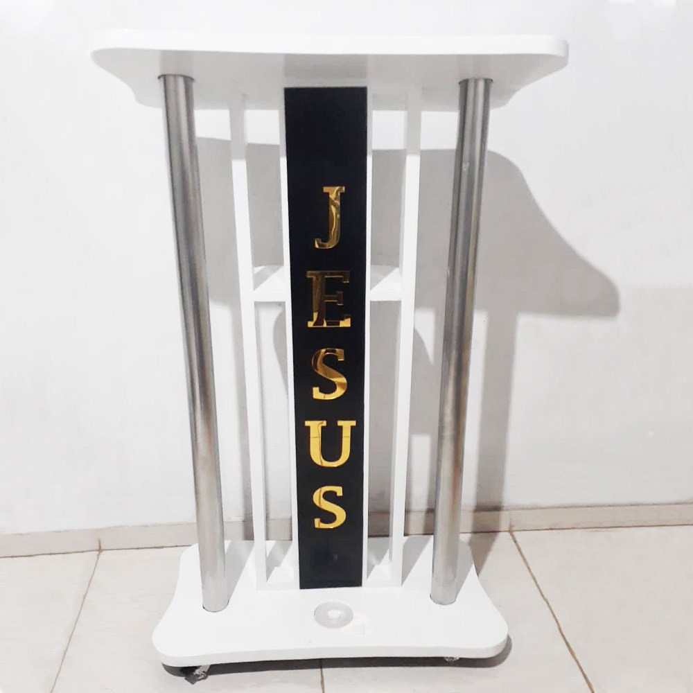Palavra em Acrílico Espelhado Jesus - Modelo 1 com 30cm altura