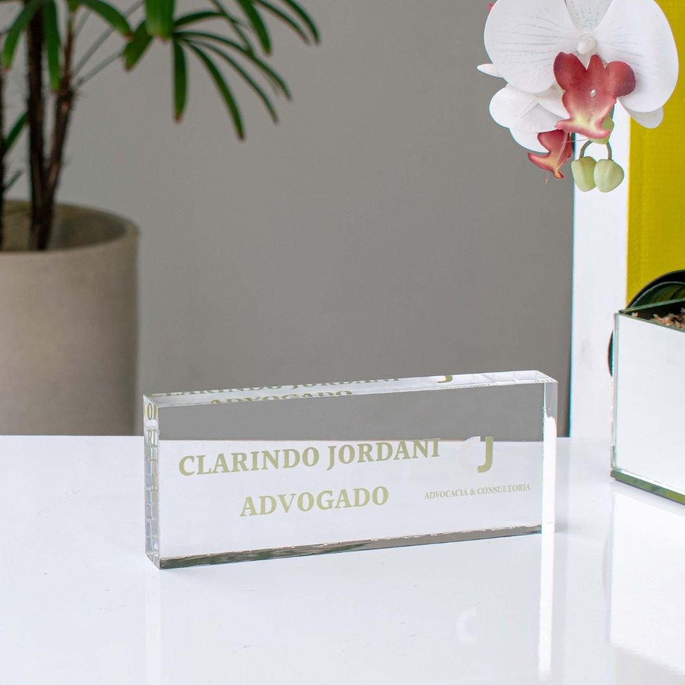 Placa de Mesa com Logomarca 19x7cm -  Impressão Digital Placa de Mesa com Logomarca 19x7cm -  Impressão Digital