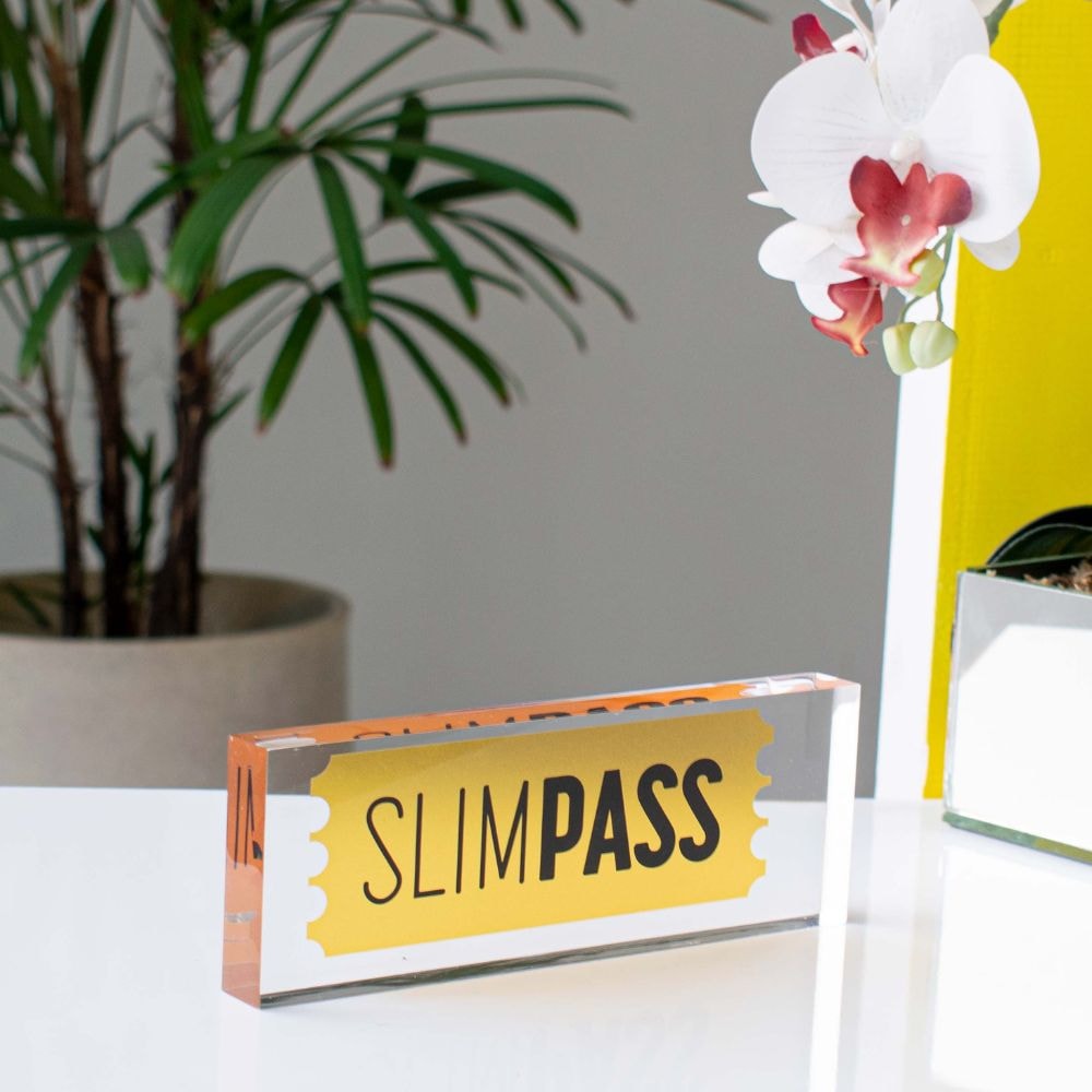 Placa de Mesa com Logomarca 19x7cm -  Impressão Digital Placa de Mesa com Logomarca 19x7cm -  Impressão Digital