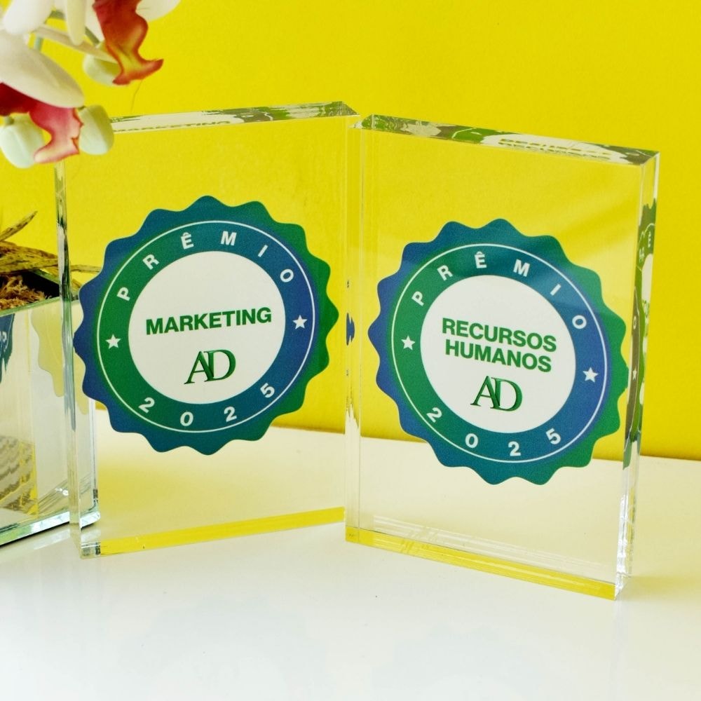 Placa de Mesa em Acrílico Cristal Personalizada (15x10cm)