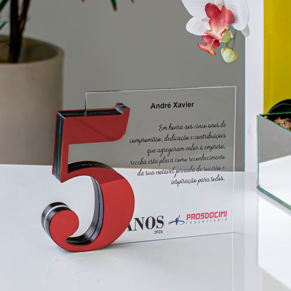 Placa Homenagem em Acrílico Personalizada 5 Anos