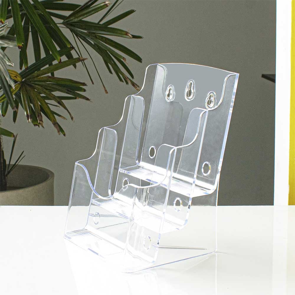 Porta Folheto Triplo com Bolsas A5 Vertical (15x21cm) Porta Folheto Triplo com Bolsas A5 Vertical (15x21cm)