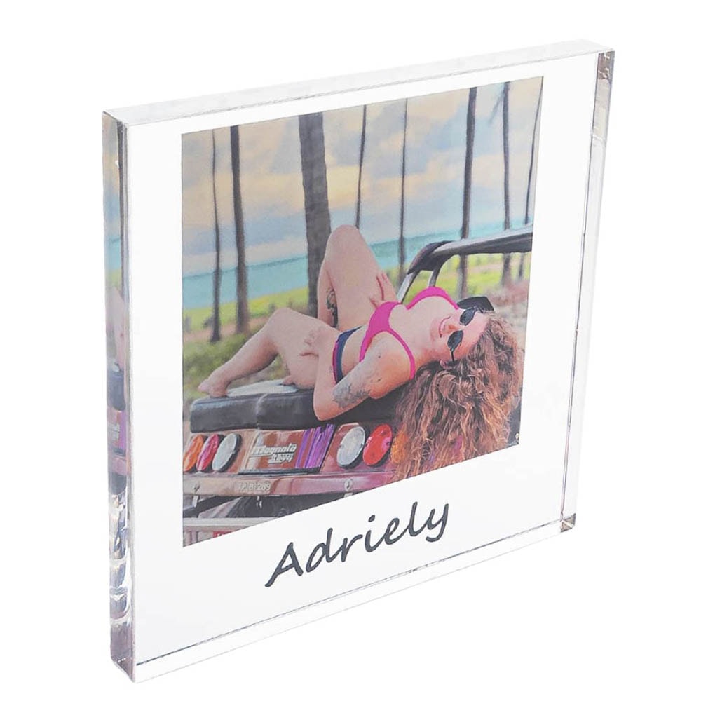 Porta Retrato Decorativo Personalizável em Acrílico - 20x20cm
 Porta Retrato Decorativo Personalizável em Acrílico - 20x20cm