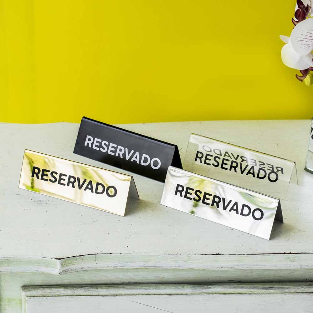 Prisma de Mesa Placa Reservado Prisma de Mesa Placa Reservado