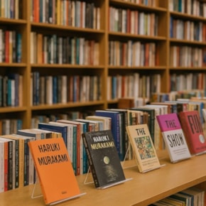 Suporte em Acrílico para Livros