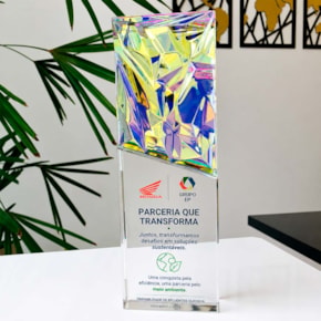 Troféu em Vidro Diamante Holográfico